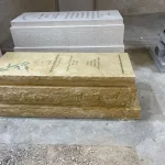 מצבות אבן חלילה צהובה (89)