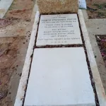 מצבות במכפלה (5)